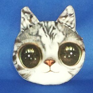 Kenn the Big Eyes Treat /Coin/Poopie Bag Holder